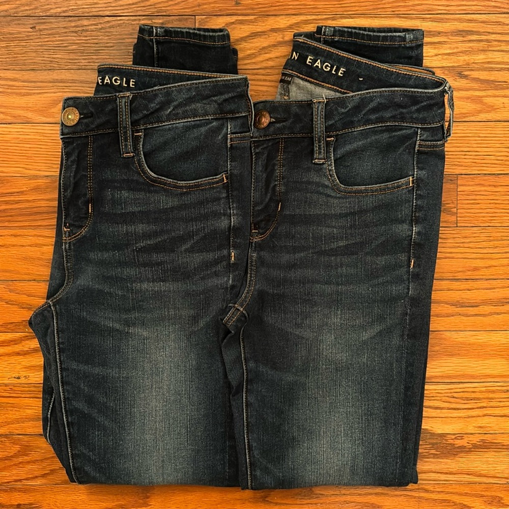 (2) Pair of American Eagle The Dream Jean Jegging size 4